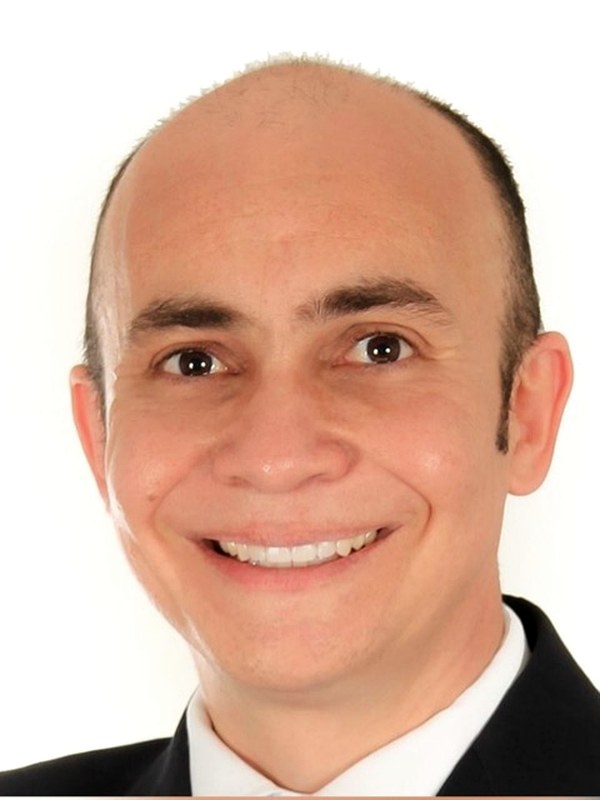 Genaro Fraga — Consultor Imobiliário